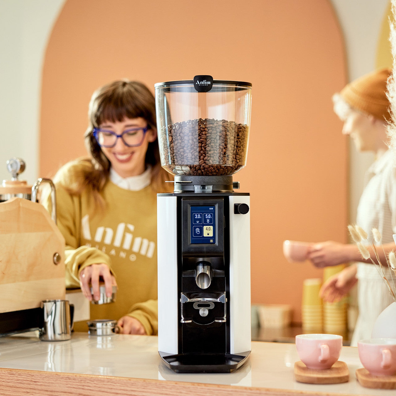 Commercial espresso grinder shop