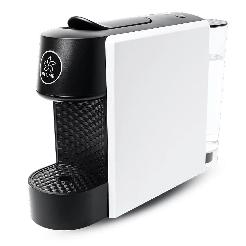 Blume Duet capsule machine and kettle in White