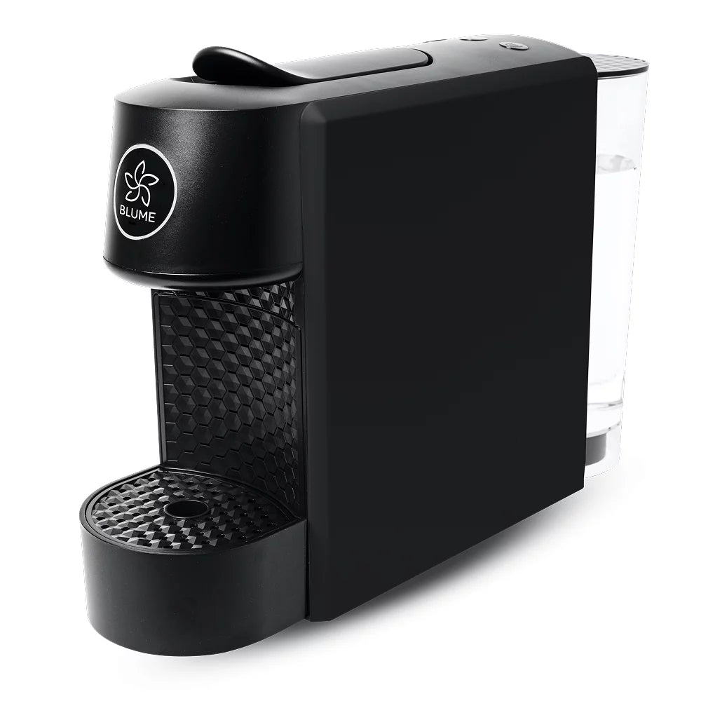 Blume Duet capsule machine and kettle in Black